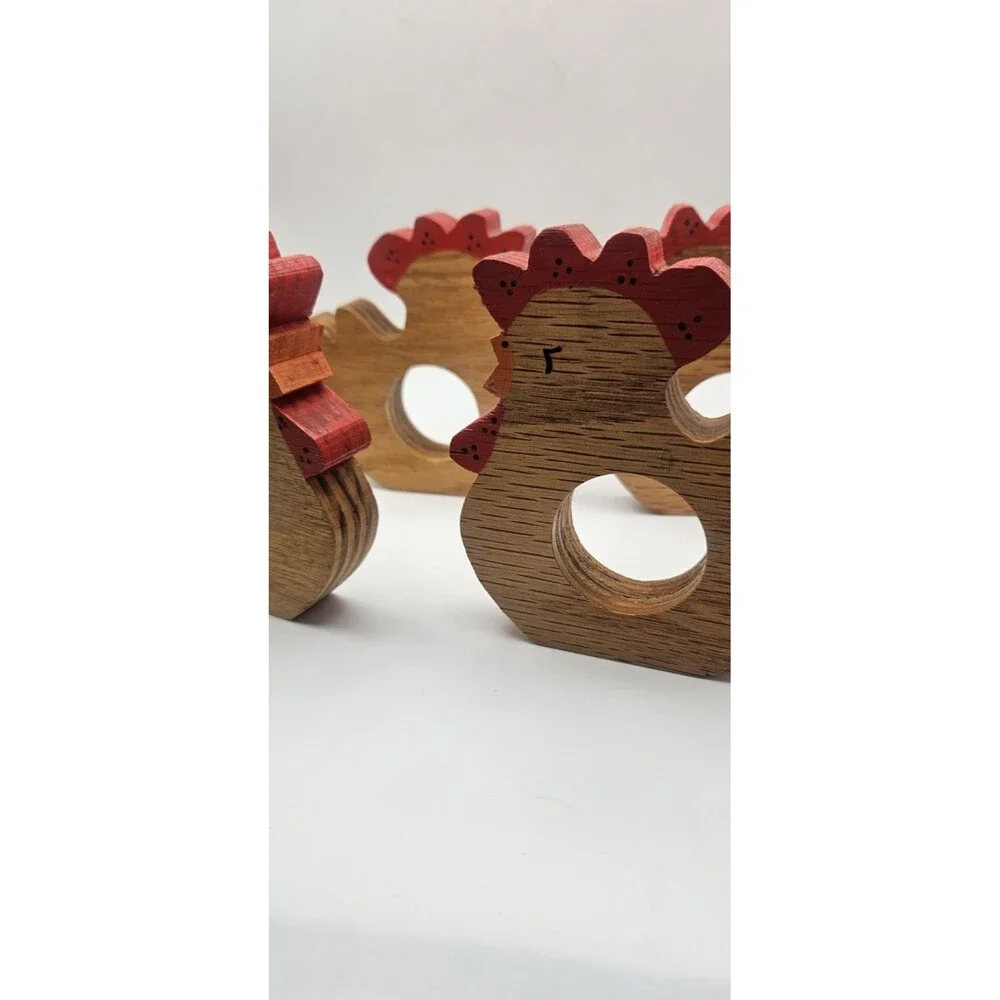 Set of 4 Wood Chicken Napkin Rings Hand Painted Country Farmhouse Decor Vtg